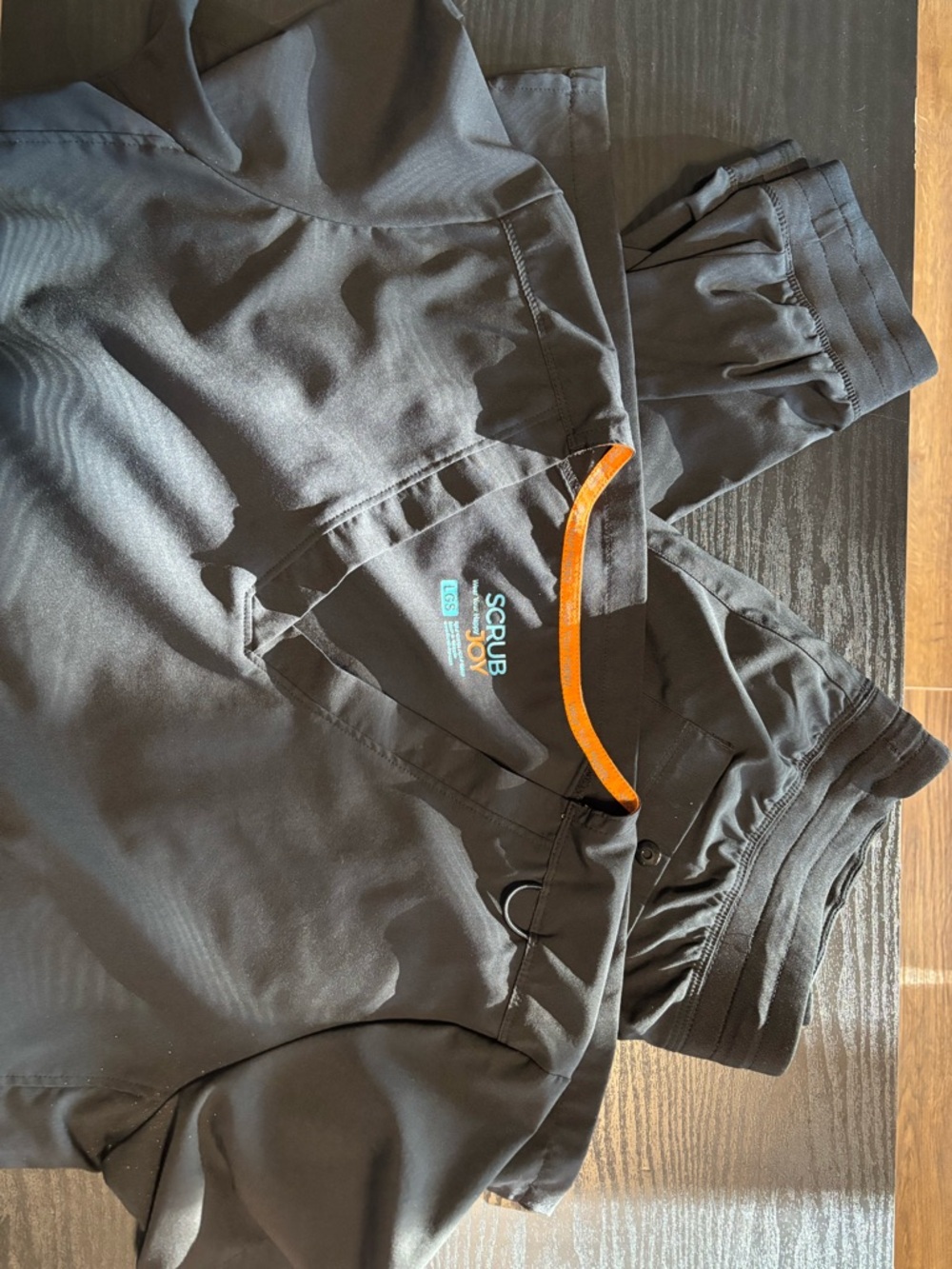 SCRUB JOY Scrub Set - Black